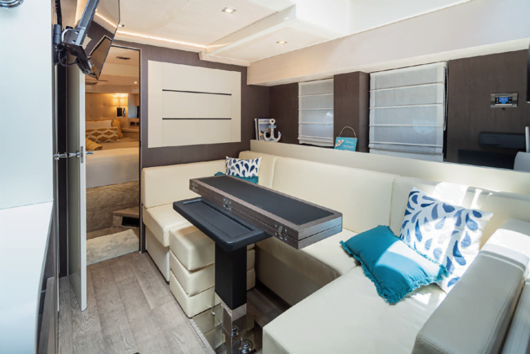 CRHANCHI 60 ST INTERIOR