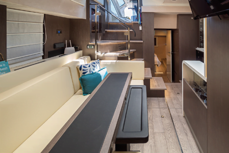 CRHANCHI 60 ST INTERIOR