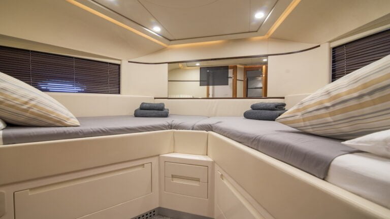 Pershing 62 Interior