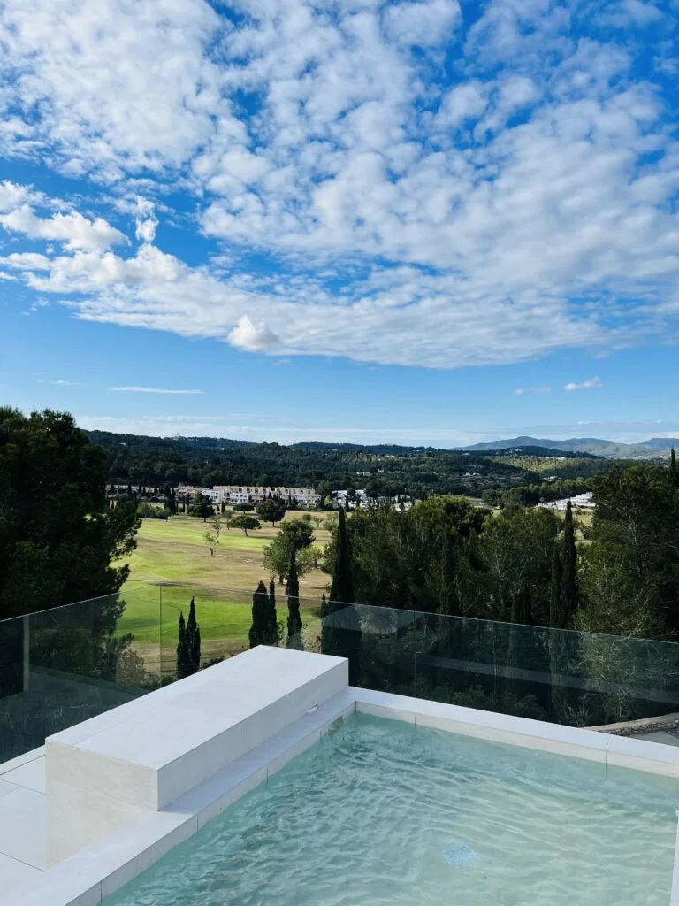 luxury yacht rentals ibiza