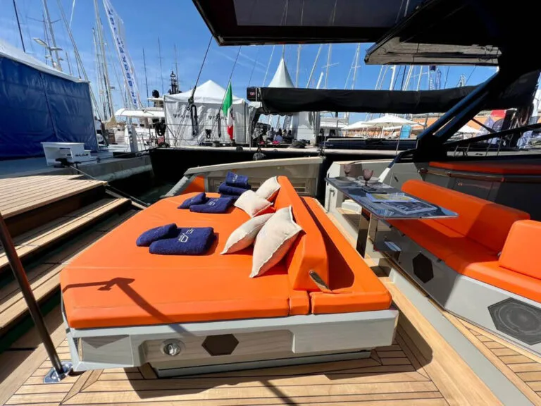 WhatsApp Image 2023-08-29 at 16.45.04 (1)