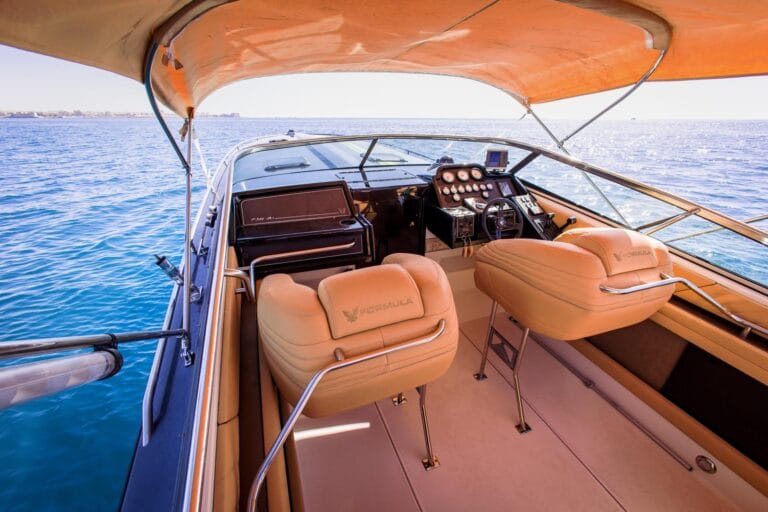 fotos barco formula en torrevieja para damayacht 28 mayo 2022-057-Editar