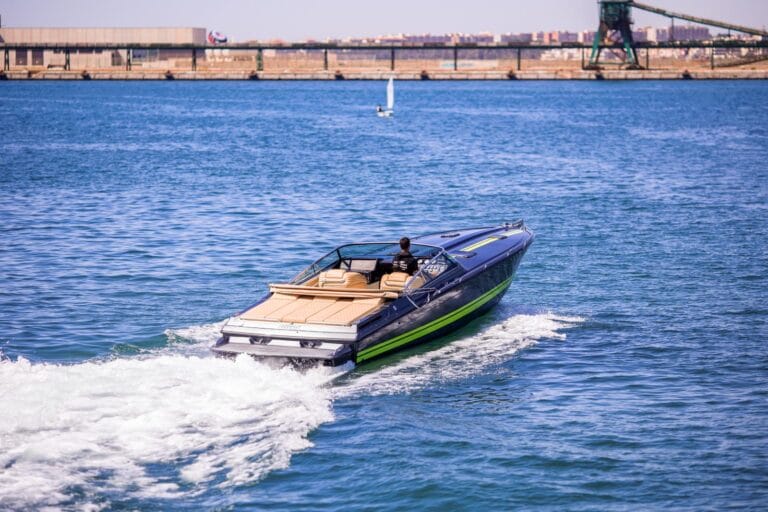 fotos barco formula en torrevieja para damayacht 28 mayo 2022-136