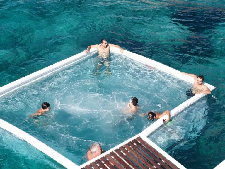Anti jellyfish pool