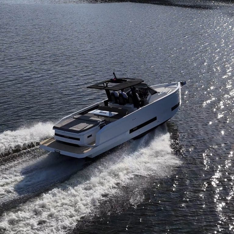 DeAntonio Yachts D32 Toretto NEW 2024 Charter Ibiza www.deantonioyachtsibiza.com 10