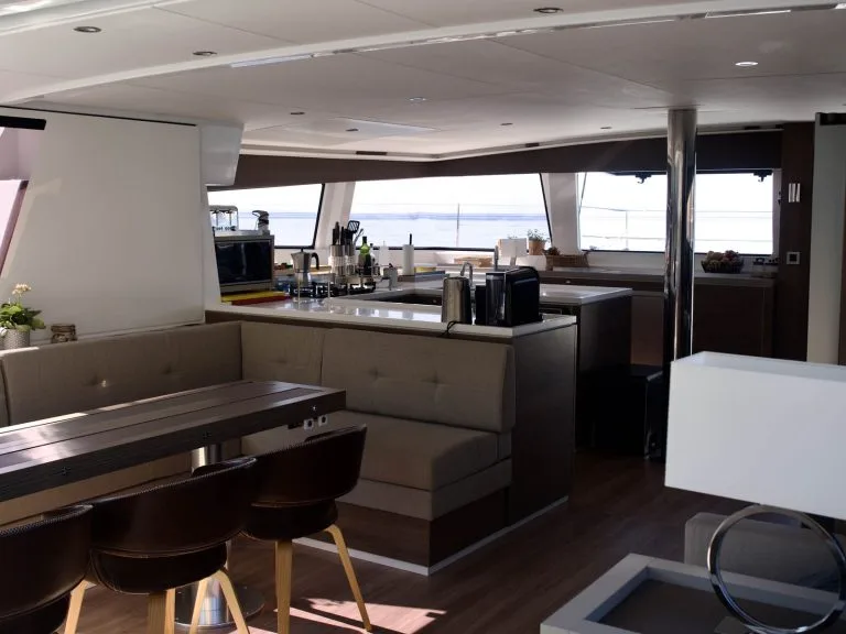 Salon-and-galley