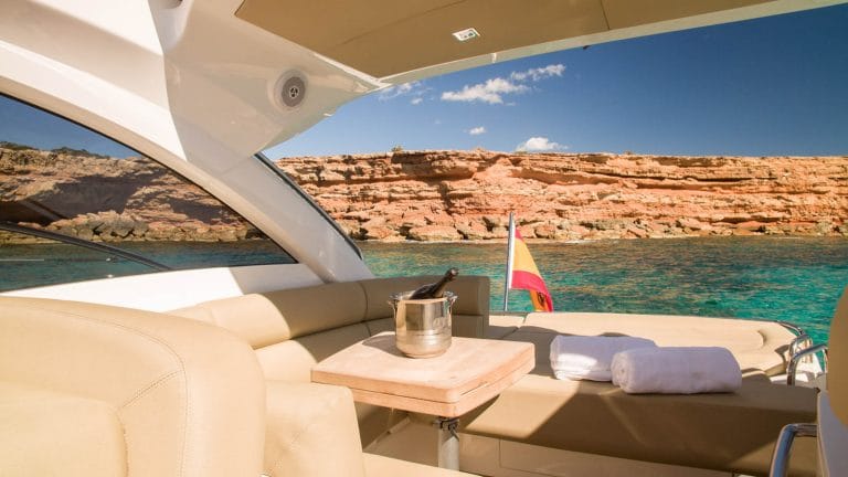 Sunseeker-Portofino-40-Payu-Yacht-Barcoibiza-5