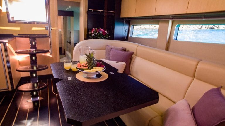 Sunseeker-Portofino-40-Payu-Yacht-Barcoibiza-8