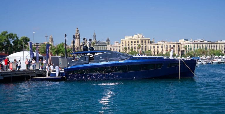 filo-yacht-70-808651_656f5a2d62639