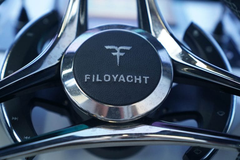 filo-yacht-70-808651_656f5f4c23c61