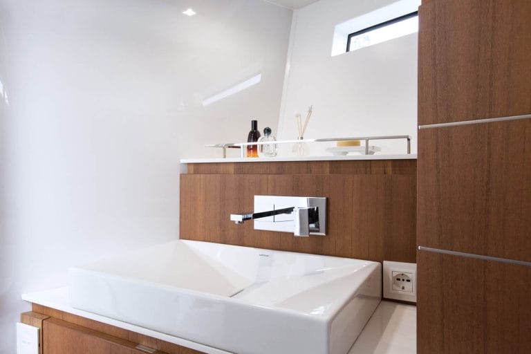 Evo-43-Naia-Yacht-Ibiza-Design-Boat-Rental-Barcoibiza-4