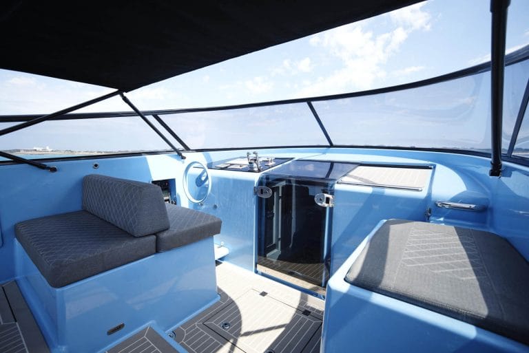 ae681dc5-530f-43e7-bd84-39da0f41e229