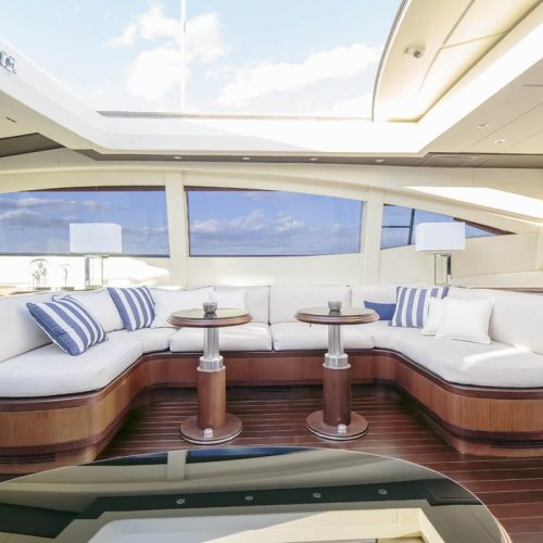 MANGUSTA 92 Interior
