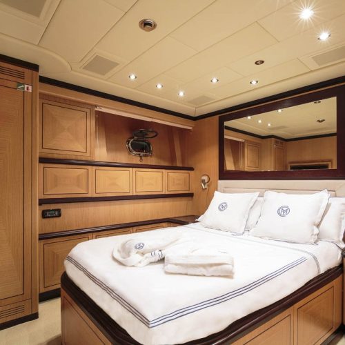  MANGUSTA 92 Bedroom