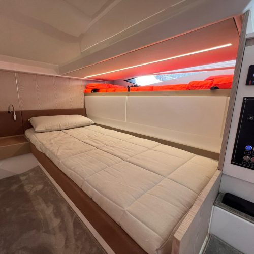 FIART 35 MARTONE INTERIOR